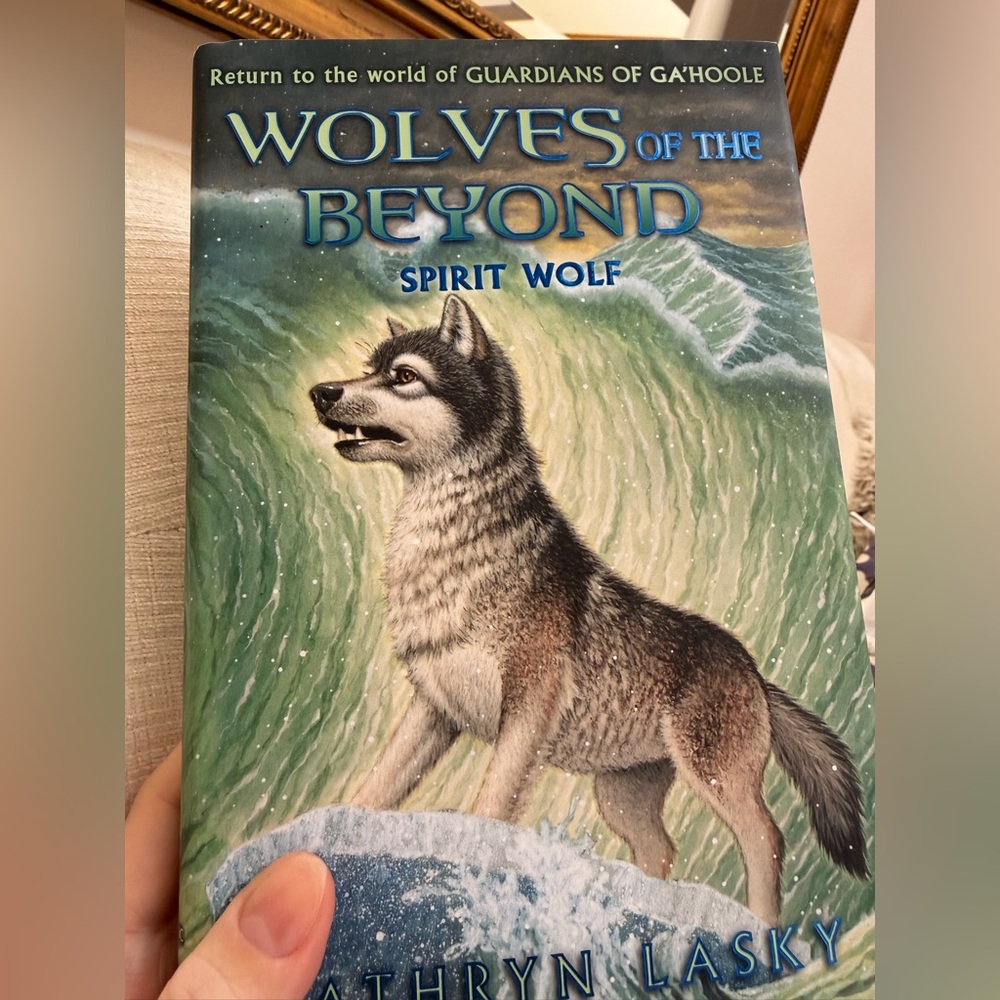 GIFT 🎁 READY Brand New Wolves of the Beyond Series: Spirit Wolf